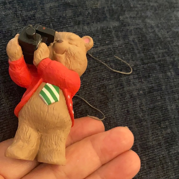 Keepsake ornament “ Dad “ with video camera  1996 Hallmark ornament. - Picture 4 of 7